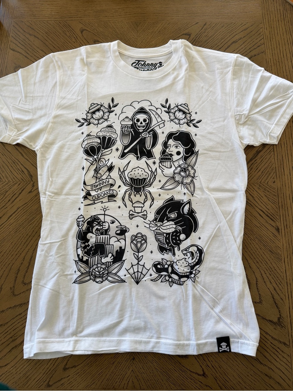 Men’s Johnny Cupcakes ‘Flash Tattoo’ Tee